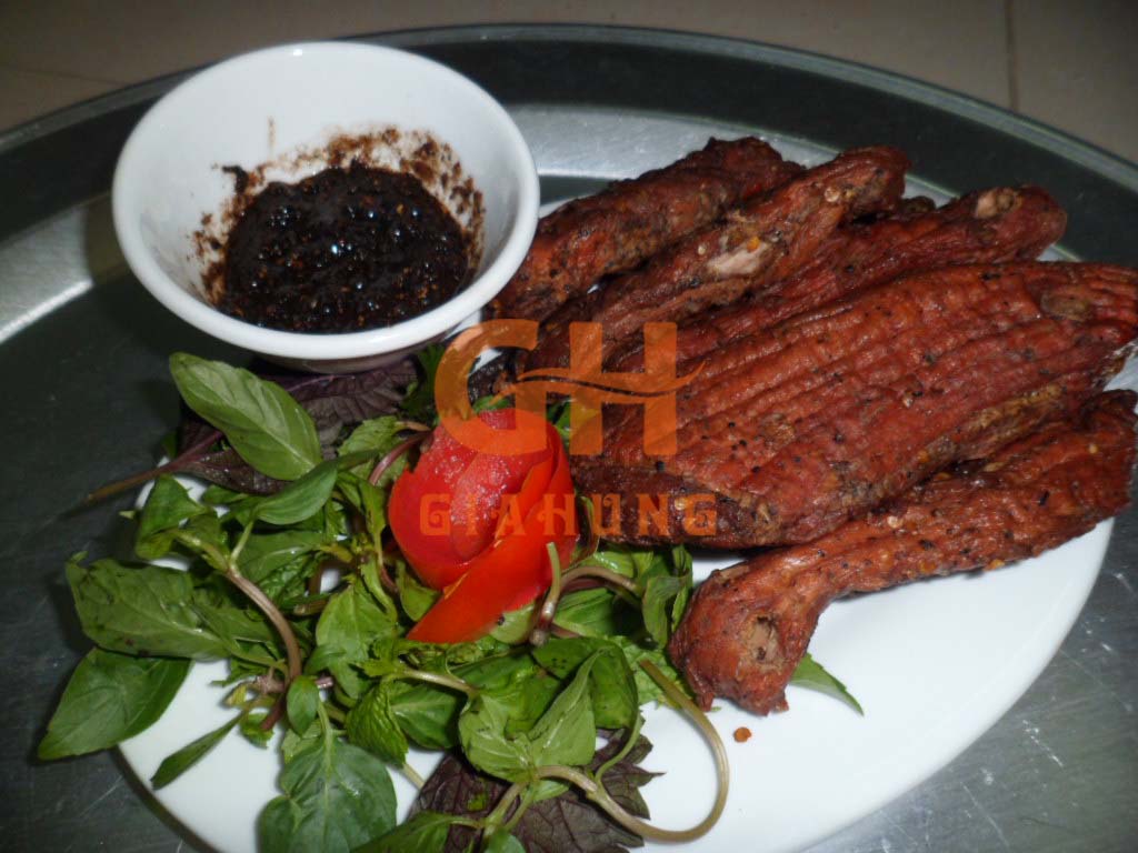 Thịt lợn gác bếp